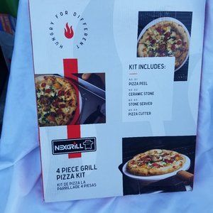 4 Piece  Pizza Kit by Nexgrill Brand New